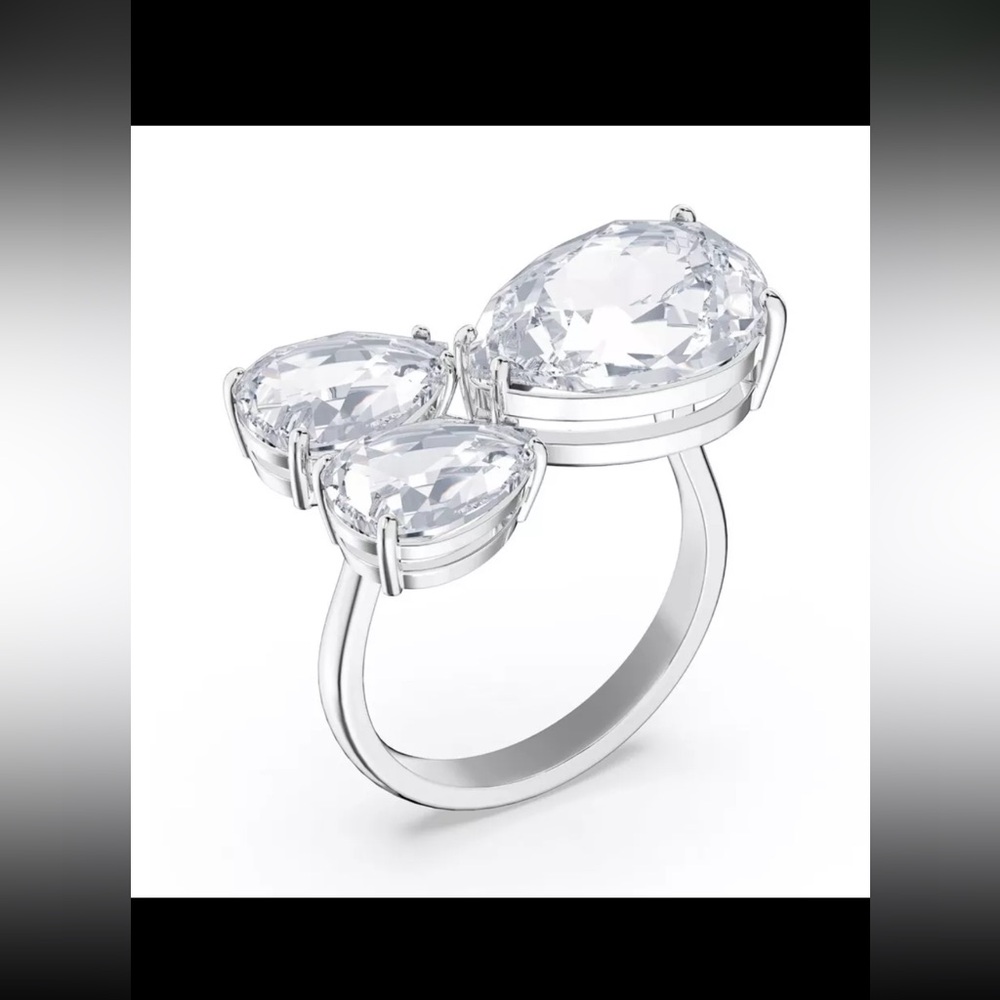 Signed Swarovski Silver Millenia Pear Ring, Clear Stones, 8/58, Authentic, New